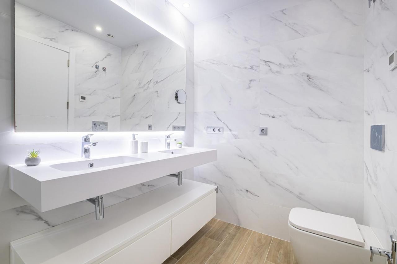 Sunset Cliffs Deluxe 1054 Poniente